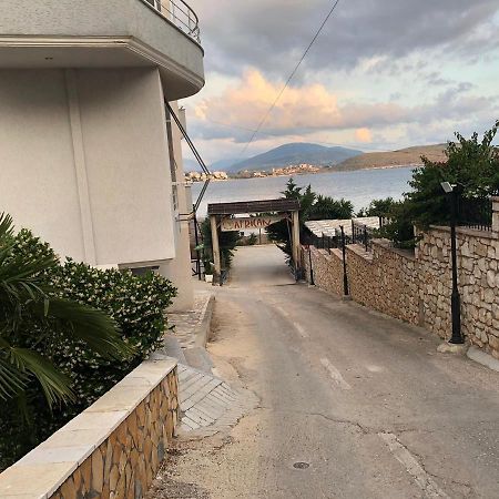 Mary'S Apartment Sarande Exterior photo